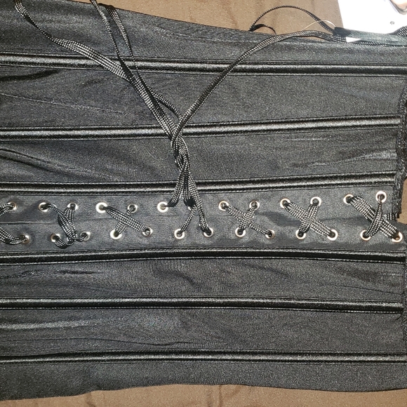 Coquette zip and tie corset - Picture 5 of 5